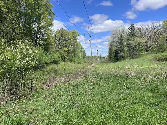 3rd image of County Line Ave