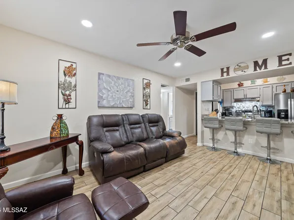 7662 E 22nd St, Tucson, AZ 85710