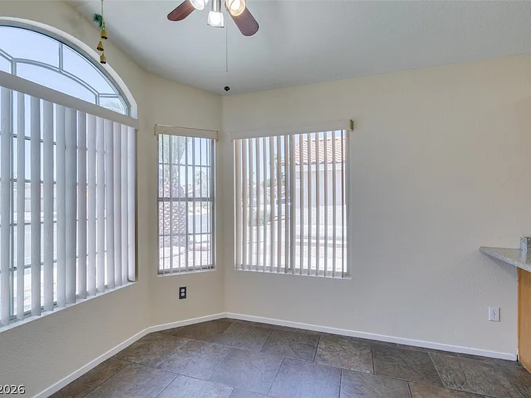 8168 W Gilmore Ave — Photo 18
