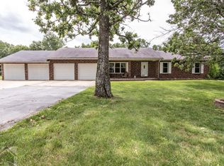 19820 Stamper Ln, Waynesville, MO 65583