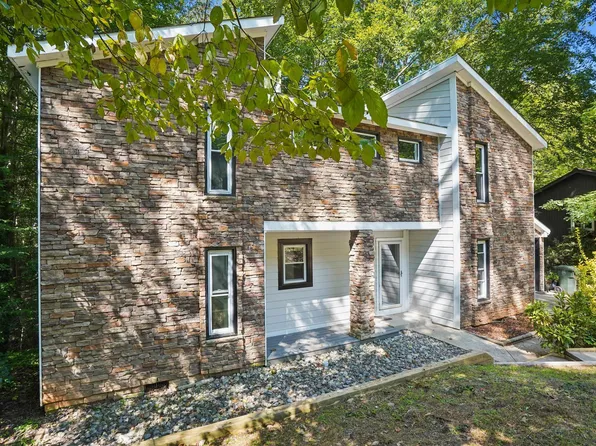 6409 Lakeland Dr, Raleigh, NC 27612