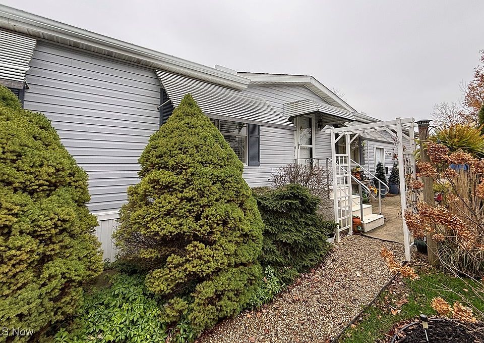1st image of 1085 Sagramore Dr N