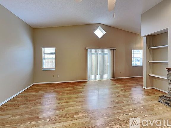 4th image of 4655 E Eastwind Dr