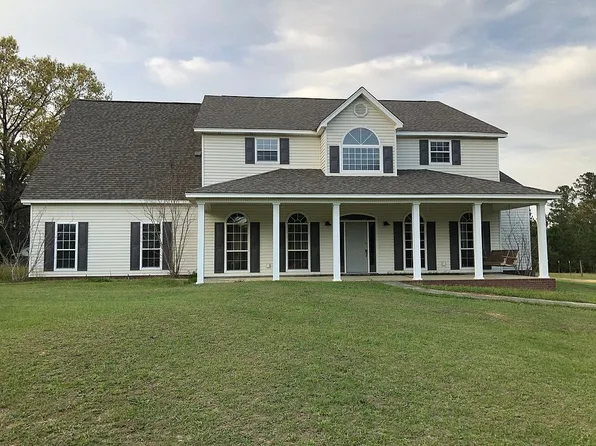 327 Bozie Rd, Deatsville, AL 36022