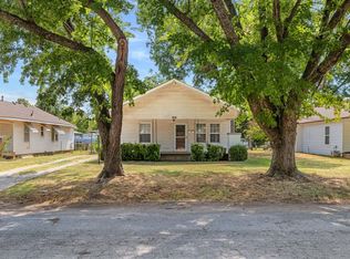 919 W Dakota Ave, Chickasha, OK 73018