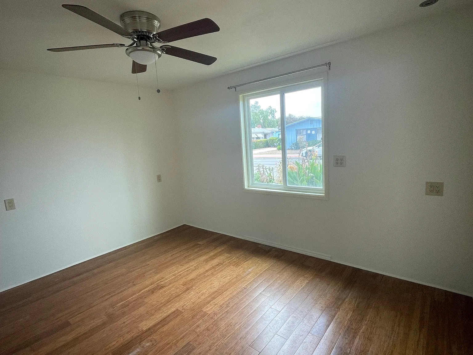 1 bed, 1088 sqft, $1,275 — Photo 3