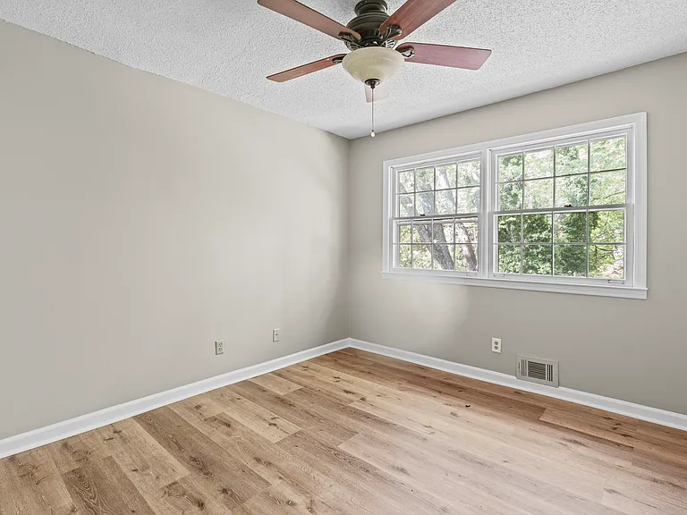 2798 Farmstead Rd SE — Photo 25