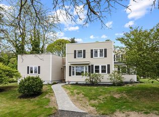 67 Great Neck Rd, Wareham, MA 02571