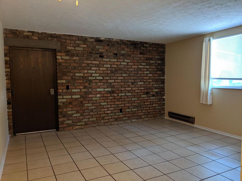 1st image of 4222 Allendorf Dr APT 1