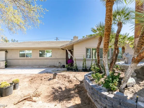 205 Woodley St, Las Vegas, NV 89106
