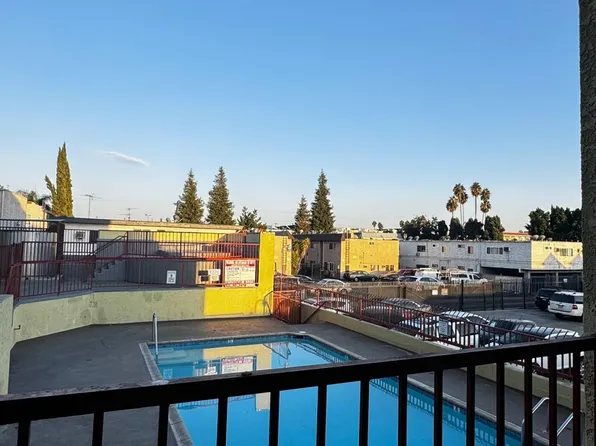 8616 Willis, 8616 Willis Ave #120, Panorama City, CA 91402