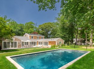 5 Dogwood Ave, Sag Harbor, NY 11963