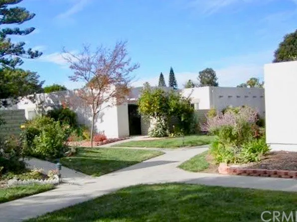 2332 Avenida Sevilla APT C, Laguna Woods, CA 92637
