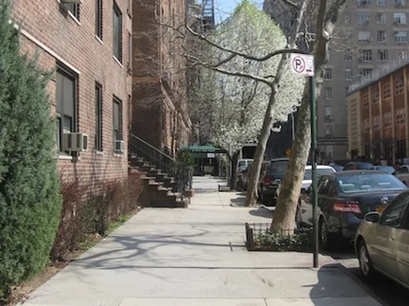 55 West 92nd Street image 7 of 7