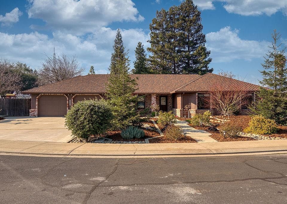 1st image of 6613 Cypress Woods Cir
