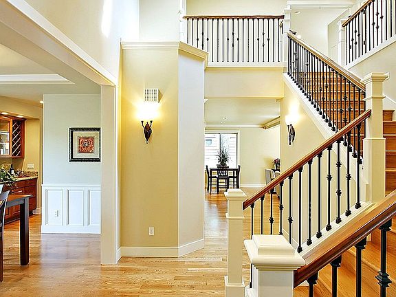 18 foot ceilings in bright entryway