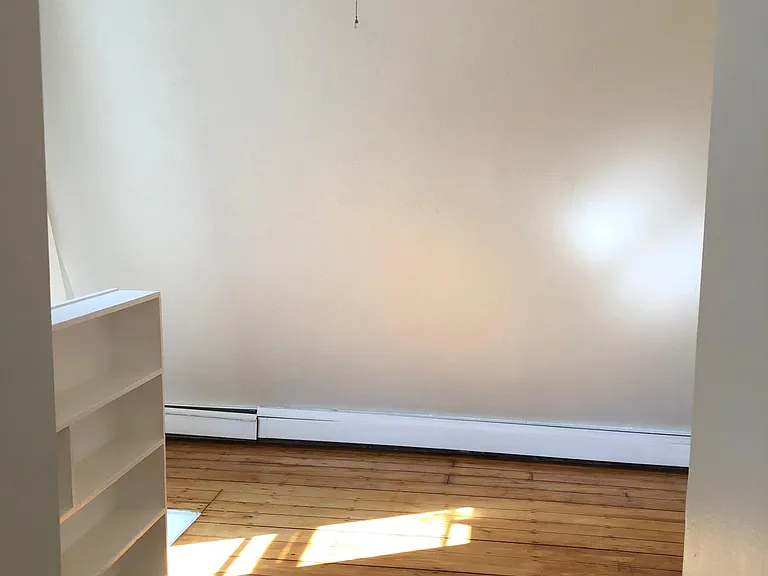 Good space and great floor as well as light!