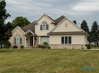 105 Shaffer Blvd, Bryan, OH