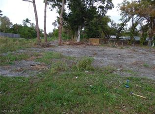 556 Clark St, North Fort Myers, FL 33903