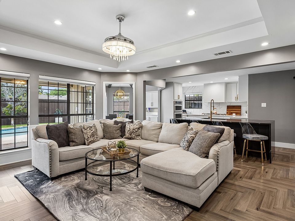 5833 Gallant Fox Ln, Plano, TX 75093 | MLS #21247768 | Zillow