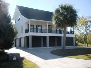 102 Lanier Island Cir, Brunswick, GA 31520