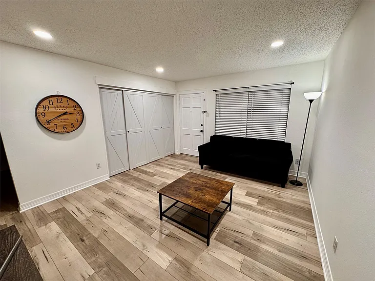 3131 Sw Fwy #C-35 — Photo 6