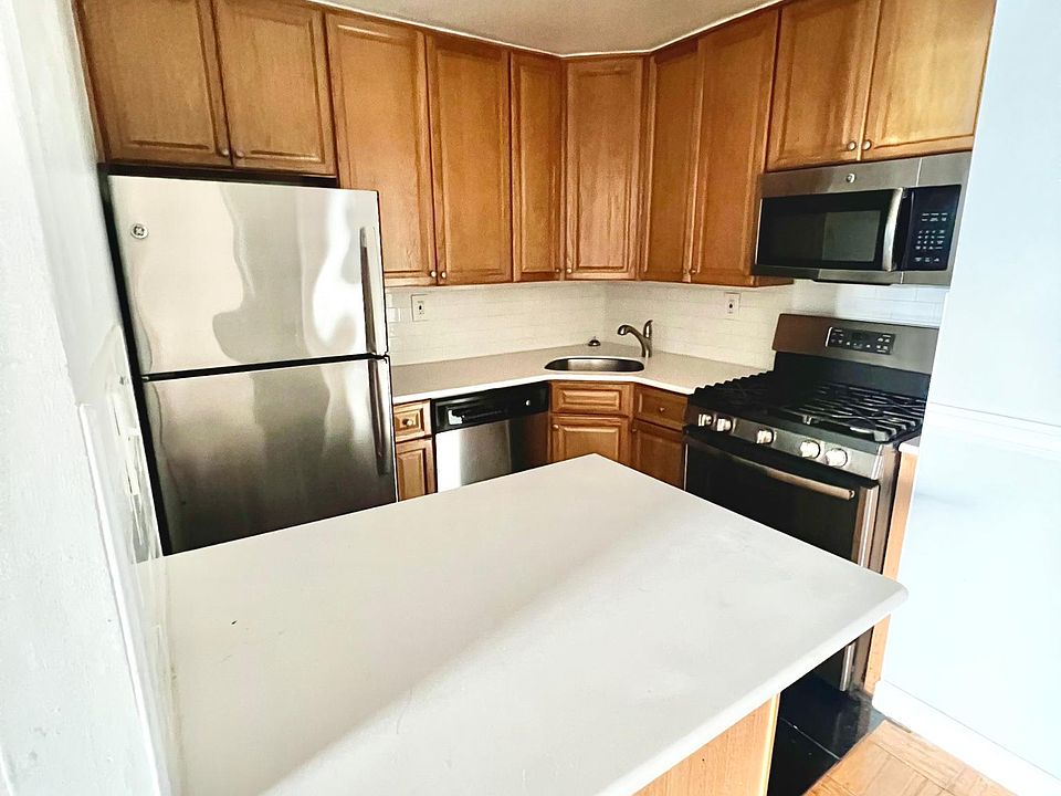 1st image of 14016 34th Ave APT 604