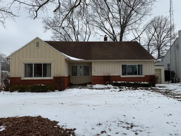 212 W McKinley Ave, Milford, IL 60953