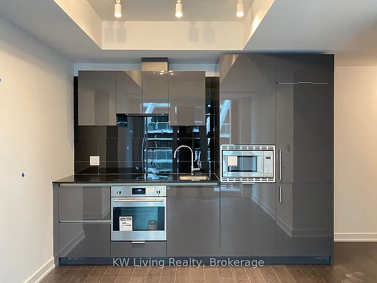 238 Simcoe St #2906 — Photo 6