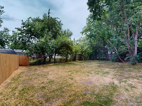 5th image of 5443 Ruskin Pl