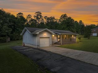 2126 Millard Rd, Soddy Daisy, TN 37379