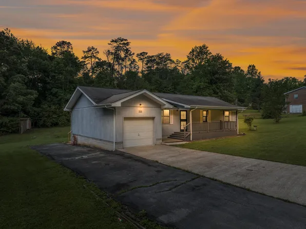 2126 Millard Rd, Soddy Daisy, TN 37379