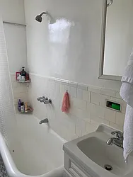 Rented by M.Grossman R.E. Management