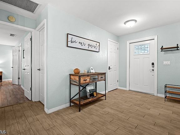 2nd image of 531 SE 36th St