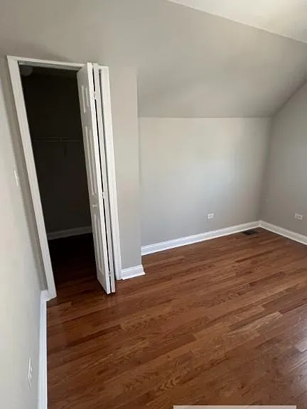 3627 W Oakdale Ave #2F — Photo 8