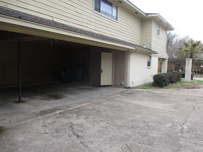 10834 Sugar Hill Dr #A — Photo 23