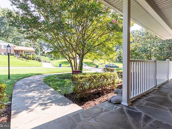 5th image of 8002 Garlot Dr
