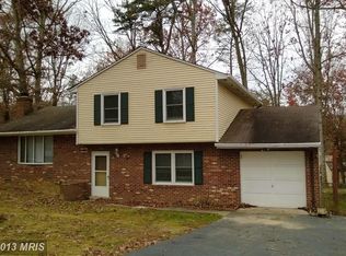 25 Hickory Ridge Dr, Fredericksburg, VA 22405