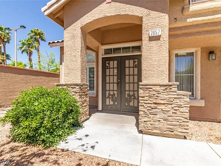 2057 Lordsburg Ln — Photo 4