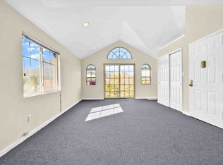 88-20 70th Rd FLOOR 2, Forest Hills, NY 11375