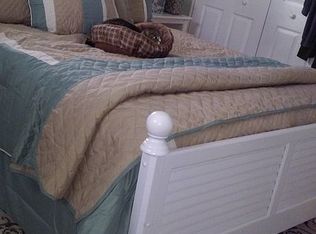 1033 Ridge Rd, Lake Worth, FL 33462