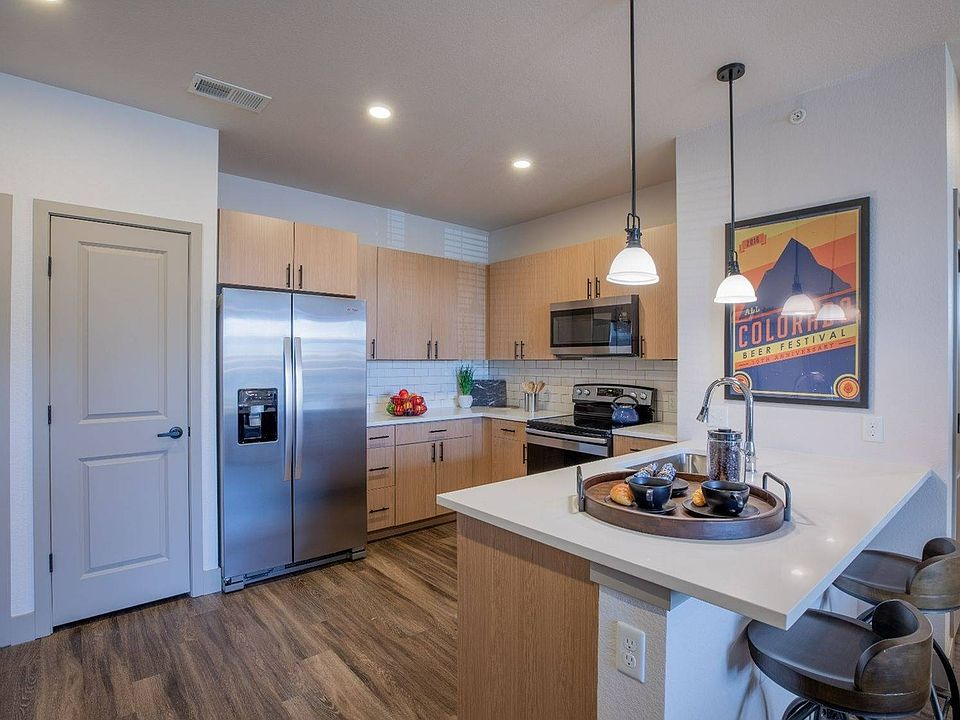 Open Kitchen