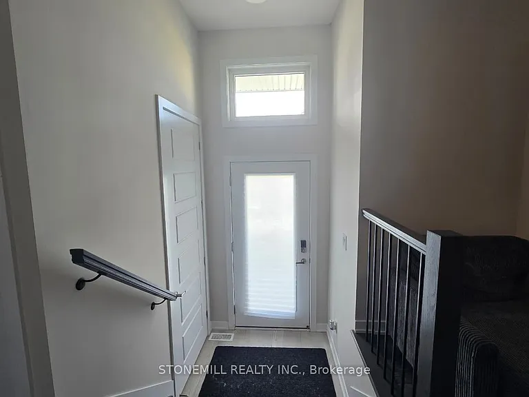 125 Beebalm Cres — Photo 4