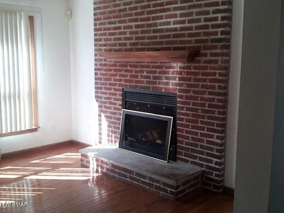 2nd image of 198 Besecker Dr
