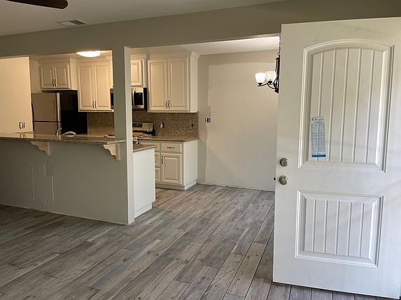 5th image of 237 Macario Ct APT 2
