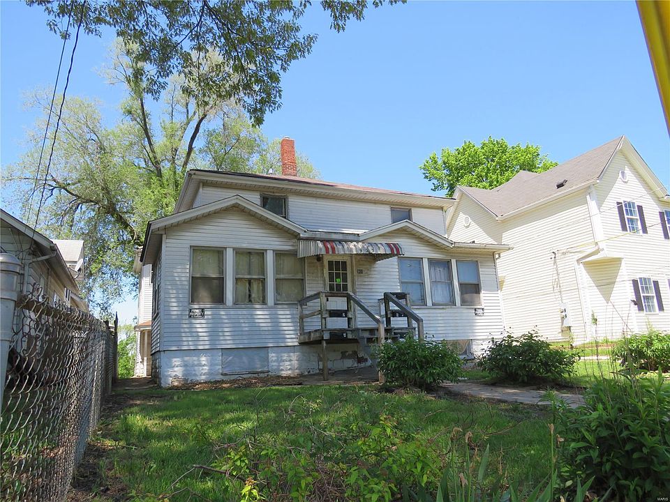 2nd image of 900 Washington Ave