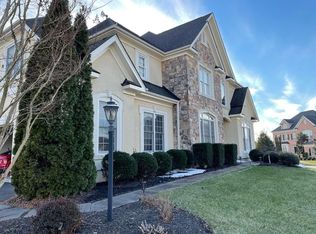15529 Tuxedo Ln, Gainesville, VA 20155