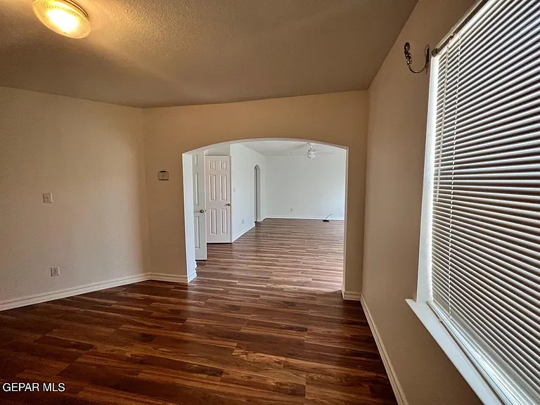 7105 Tierra Roja St — Photo 29