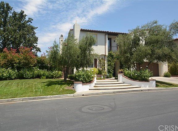 2nd image of 24711 Tiburon St