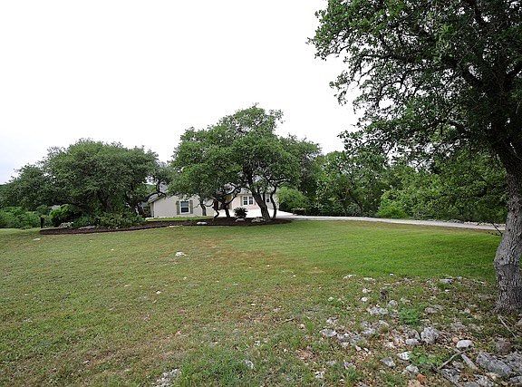 2nd image of 742 Moss Rose Ln